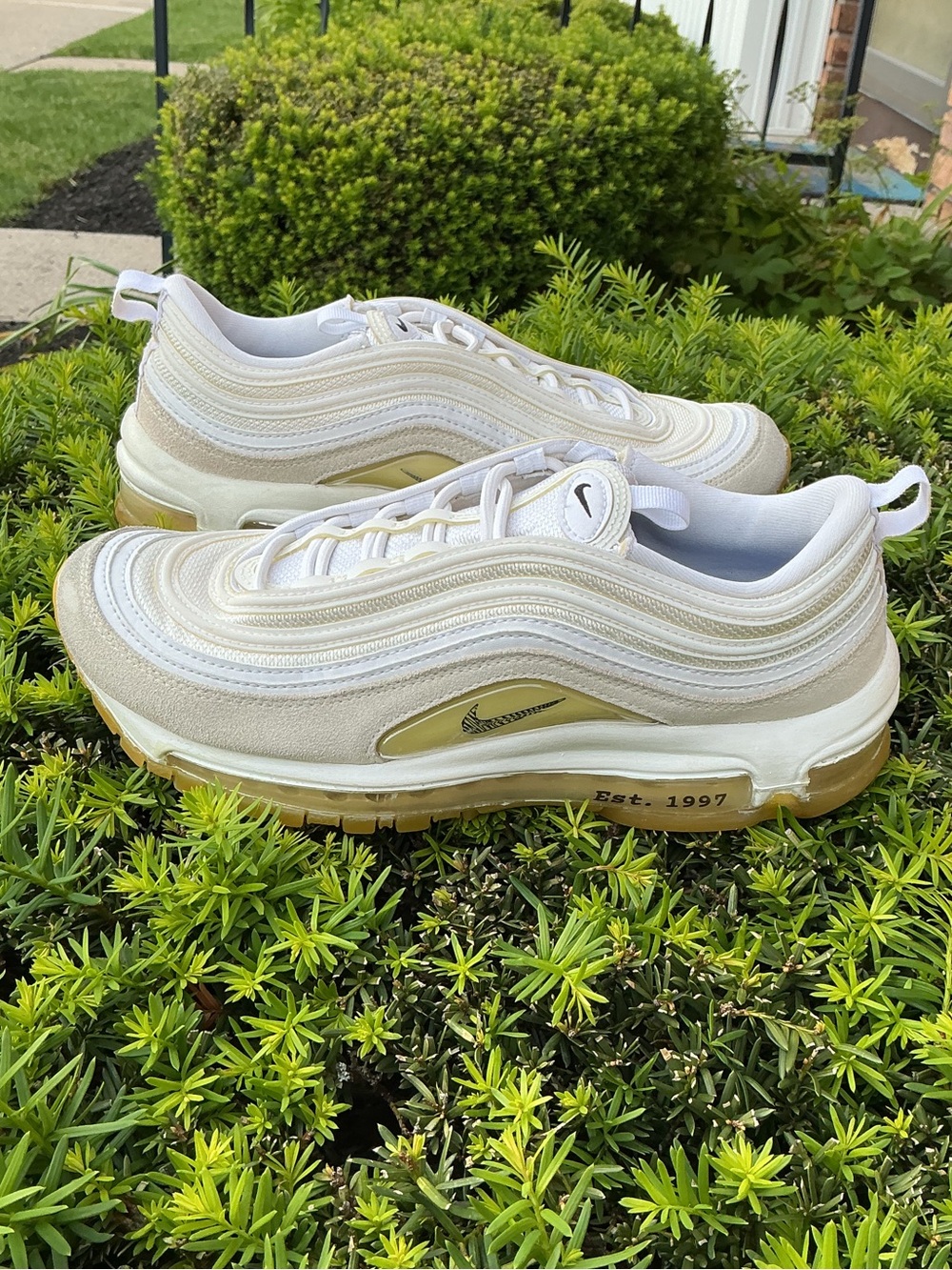Nike Air Max 97 White Lemon Wash Black DQ8961-100 Women’s 7.5 EUC